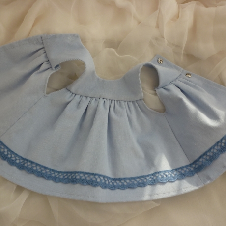 Puppenkleid mit Schürze für Puppengröße 37 - 40 cm