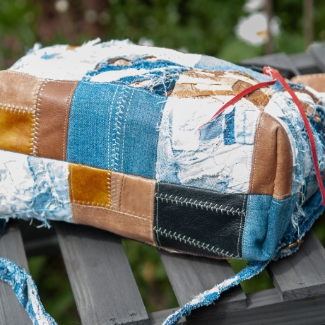 High-End Designertasche - UPCYCLING Jeans-Leder-Tasche