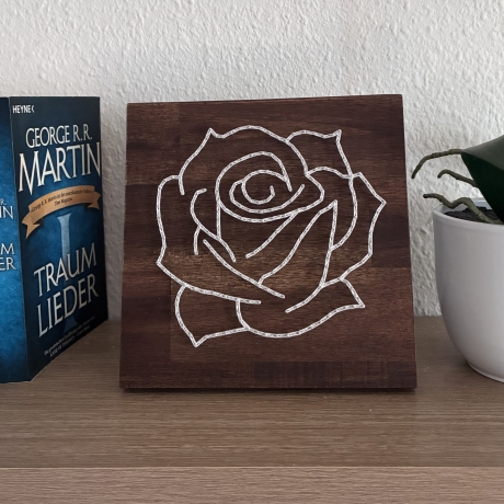 Rose Fadenbild, 20 x 20 cm