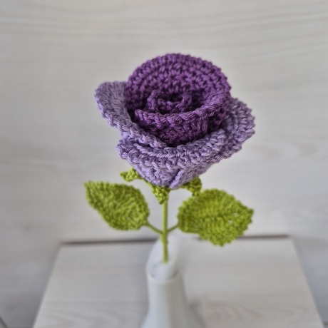 Rose - lila (Häkelblume)