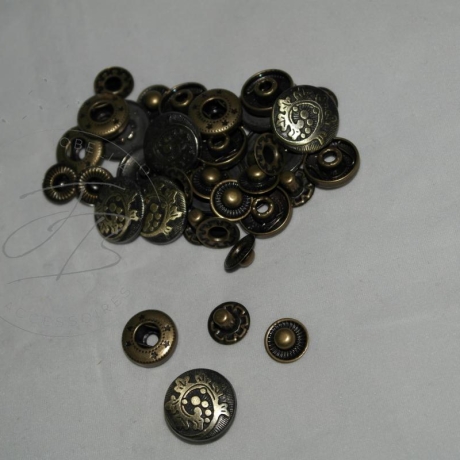 Druckknopf Nr. 6 rund aus Metall (831)