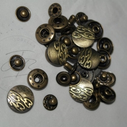 Druckknopf Nr. 3 rund aus Metall (831)