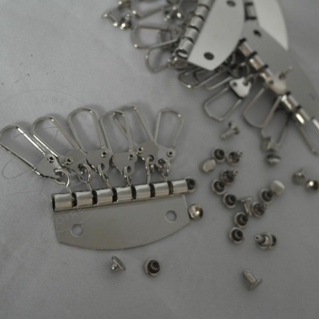 Key Organizer mit 6 Karabiner inkl. Nieten