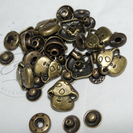 Druckknopf Motiv Pilz aus Metall