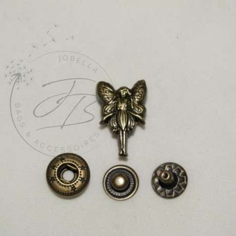 Druckknopf Motiv Fee 3 aus Metall