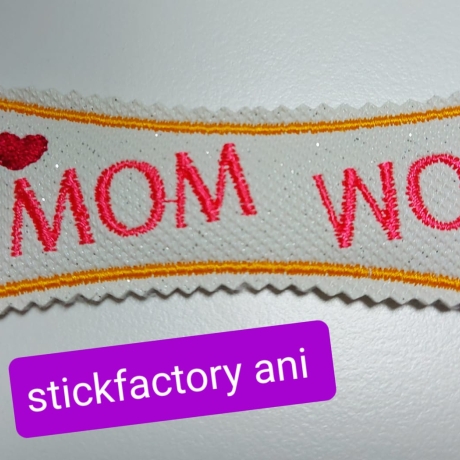 MOM is WOW  ith mug rug und Schlüsselanhänger Stickdatei