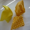 Drei Sandsäckchen gelb, Waldorfspielzeug