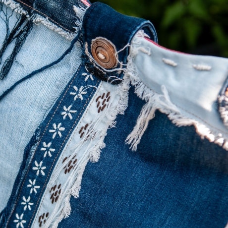 Designertasche - UPCYCLING Jeans-Tasche mit Sashiko-Stickerei
