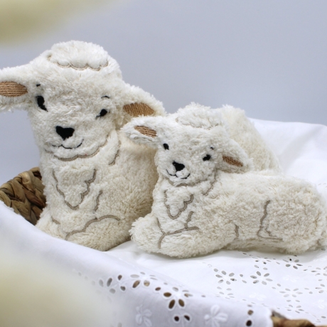 Frühlingspäckchen voller Stickdateien 2026 SET