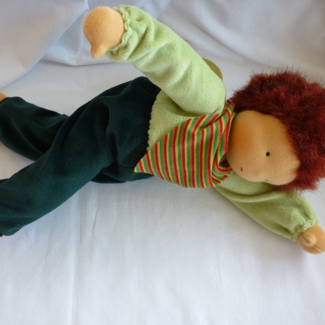 Schlamperle. Stoffpuppe nach Art der Waldorfpuppe