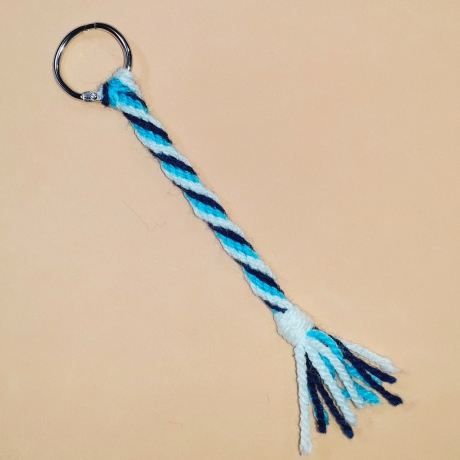 Taschenanhänger Schlüsselanhänger Ranzenbaumler aus weicher Wolle