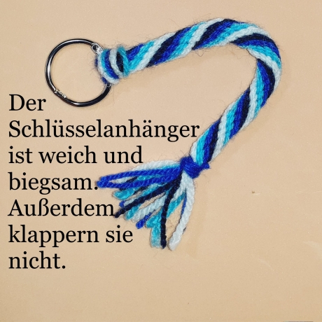 Taschenanhänger Schlüsselanhänger Ranzenbaumler aus weicher Wolle