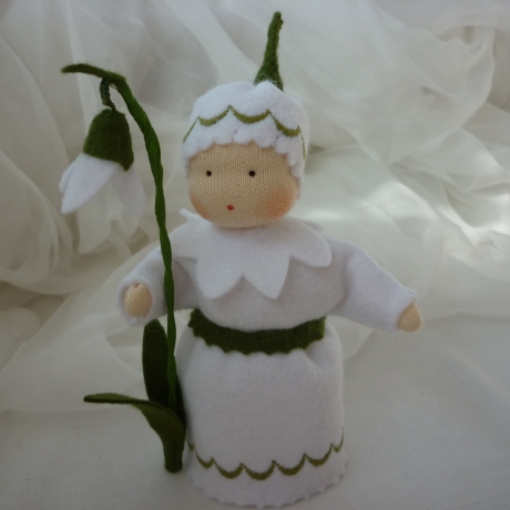 Blumenkind Schneeglöckchen