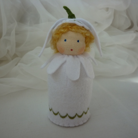 Blumenkind Schneeglöckchen