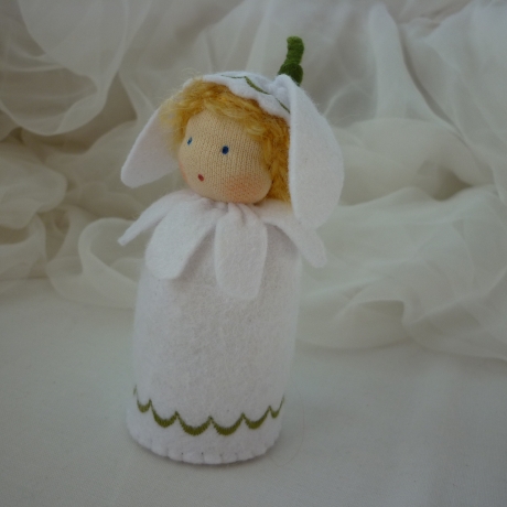 Blumenkind Schneeglöckchen