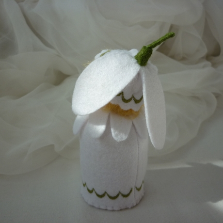 Blumenkind Schneeglöckchen