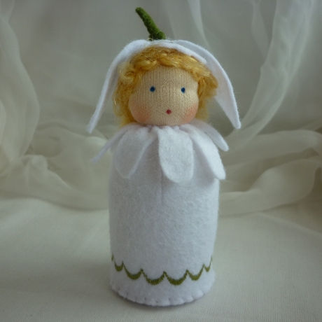 Blumenkind Schneeglöckchen