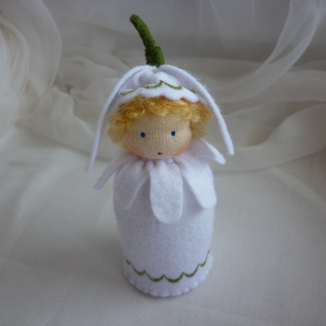 Blumenkind Schneeglöckchen