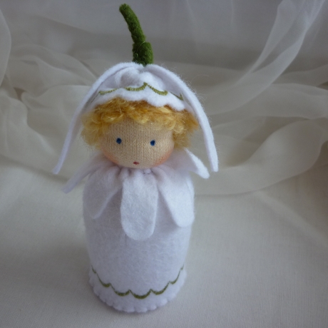 Blumenkind Schneeglöckchen