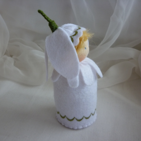 Blumenkind Schneeglöckchen