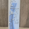 Taufkerze 25x6 mit silberner Schrift in zwei Farben.