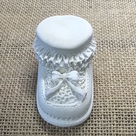 Deko Figur - Babyschuh - Taufe - Geburt - Tischdeko