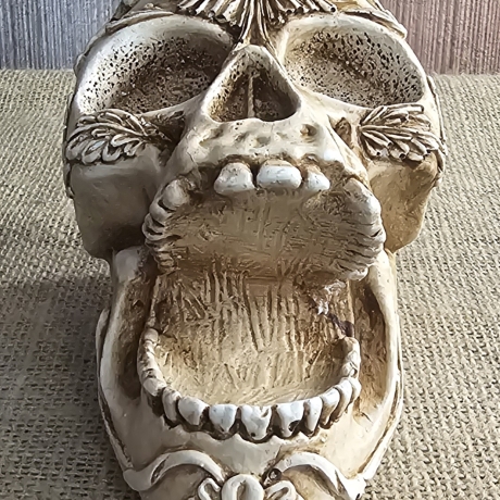 Deko Figur - Schädel - Totenkopf -