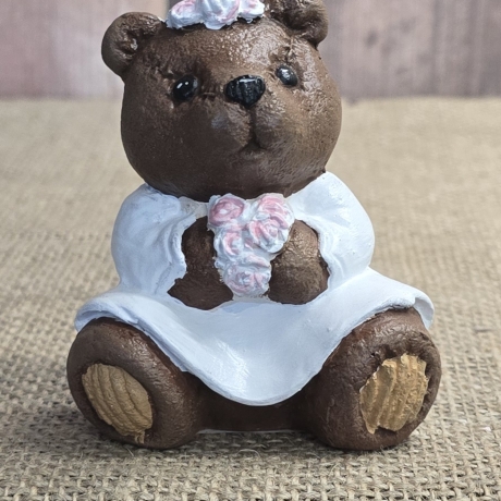 Teddy - Teddybär - Teddy mit Kleid und Blumen - Keramik -