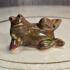 Sammelfigur - Frosch klein liegend -  Keramik