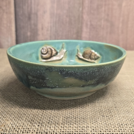 Schale aus Keramik - Handarbeit - Schnecke