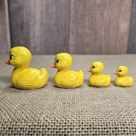 Deko Sammelfigur - Entenfamilie - Keramik - Handarbeit - Ente