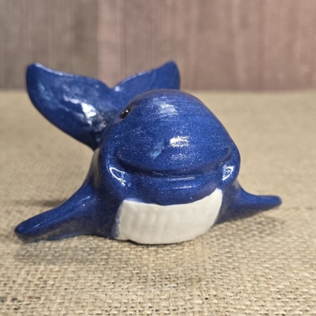 Wal aus Keramik - Handarbeit - Sammelfigur - Dekoration