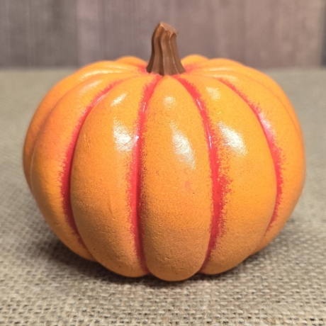 Kürbis Figur- Halloween - Dekoration - Handarbeit - Obst