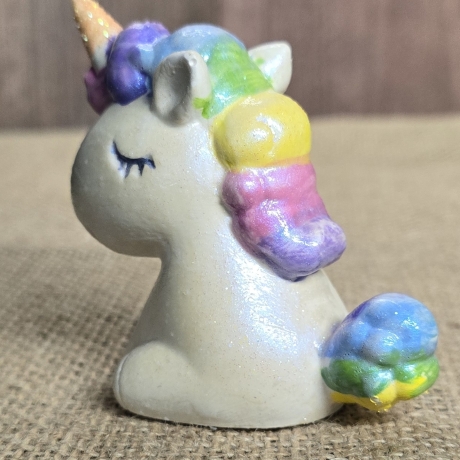 Deko Figur - Regenbogen Einhorn 