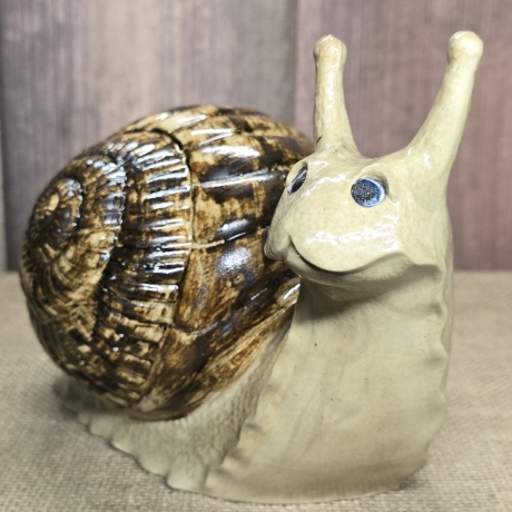 Große Schnecke mit Haus aus Keramik - Gartendekoration -