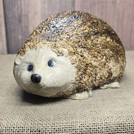 Großer Igel aus Keramik - Deko Figur - Gartendekoration