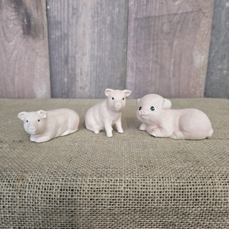 Ferkel aus Keramik - Gartendeko - Figuren - Schwein - Bauernhof