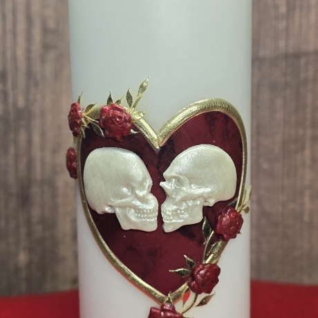 Hochzeitskerze 20x7 - Herz und Totenkopf - Rot marmoriert Gold