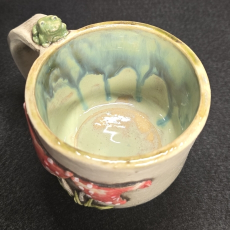 Keramik Becher - Pilze und Frosch - Handgeformt