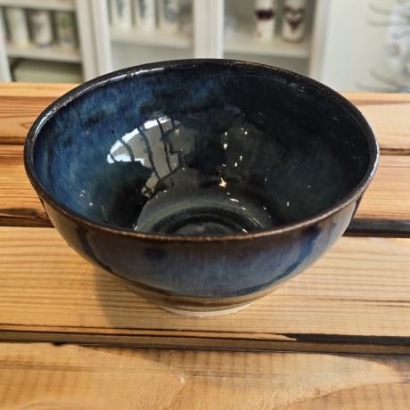 Schale aus Keramik - Handarbeit - 