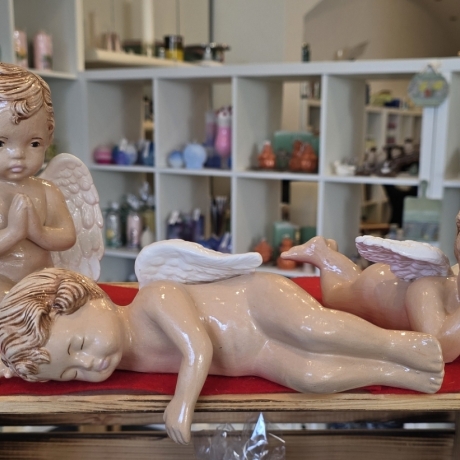 Schutzengel aus Keramik - liegend - Figur -