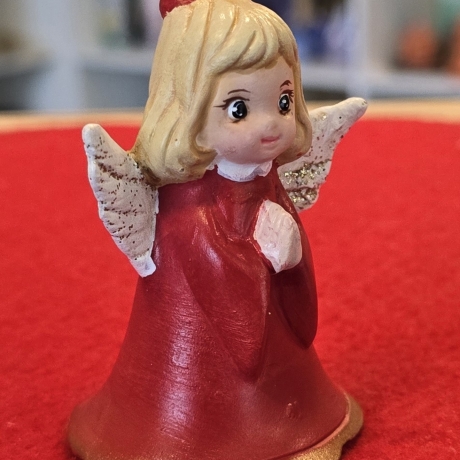 Weihnachtsengel aus Keramik - Handbemalt