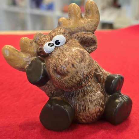 Keramikfiguren - Verrückter Elch - Tierfigur -