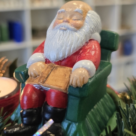 Weihnachtsmann aus Keramik - Schlafender Santa Claus -