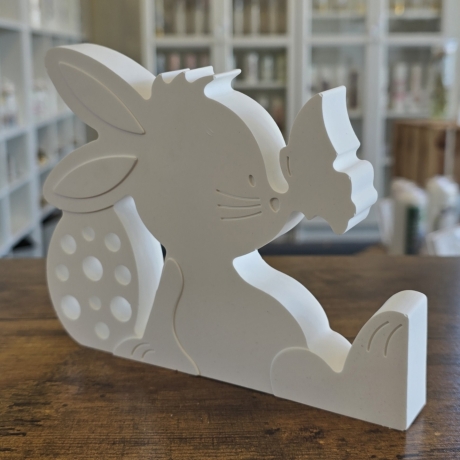 Osterdekoration - Osterhase - Osterei - Schmetterling -