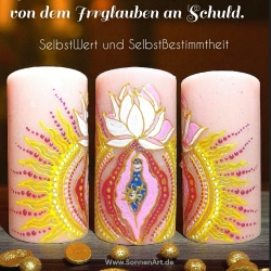 FREI SEIN. Yoni, Womb. Lichtbringer Kerze FREI SEIN. Yoni, Womb. Lichtbringer Kerze