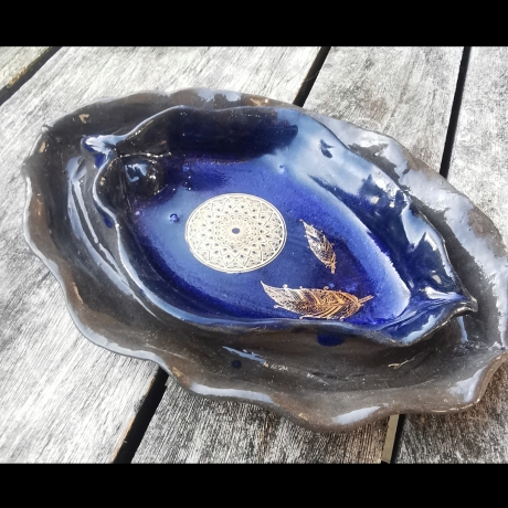 SchossRaumSchale   Yoni Womb Gebärmutter 