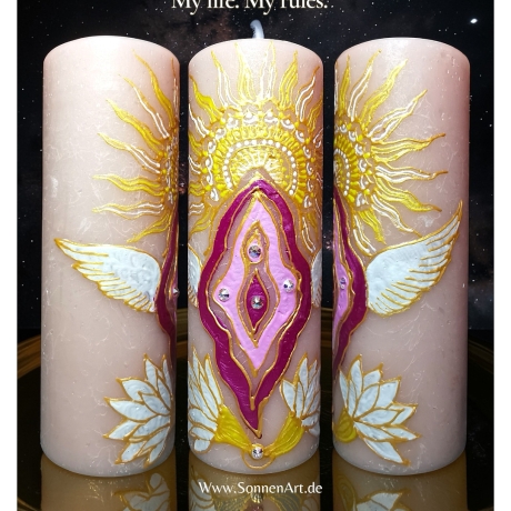 UrKraft f Visionen Yoni, Womb, Weiblichkeit Kerze