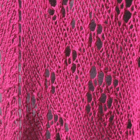 Extravagantes, großes Dreiecktuch, Serena, Handarbeit