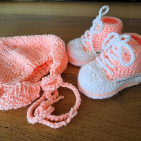 Mütze und Schuhe Baby 2er-Set Babymütze Babyschuhe